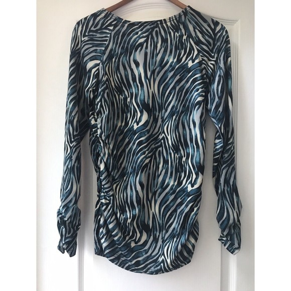 Max & Rina Tunic Top Blouse Blue Zebra Print Zipper Accents Size Small - Picture 2 of 9